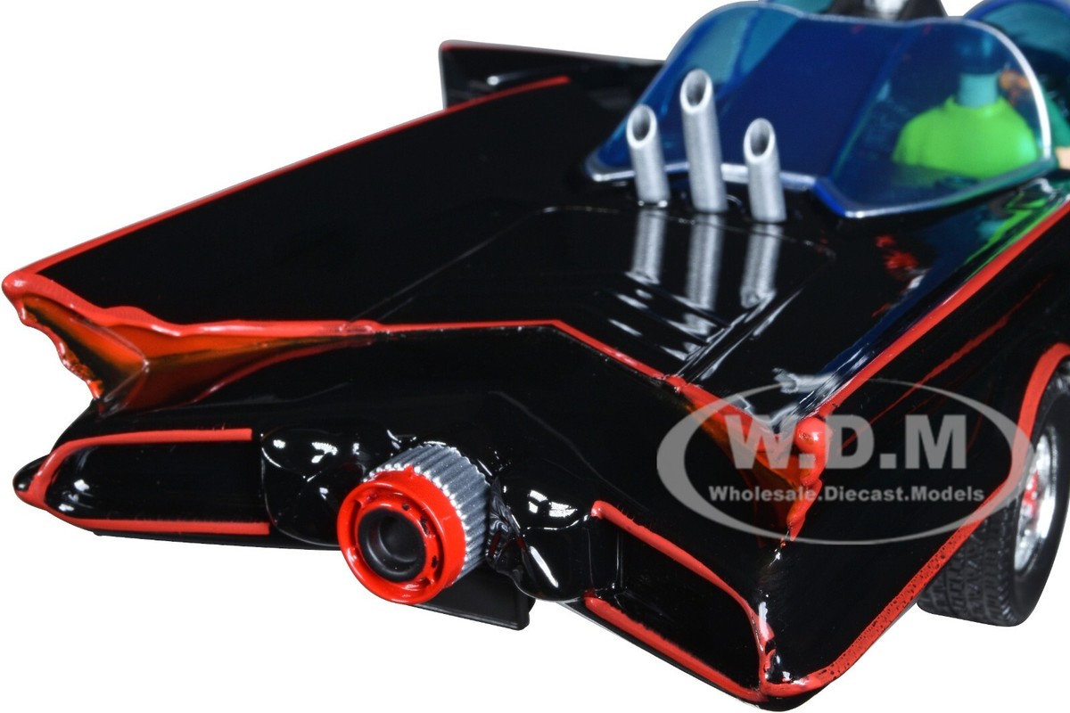 Jada Toys Batmobile 1966 – Échelle 1/24 – Avec Figurines – Noir/Rouge – Miniature Métal – Collection