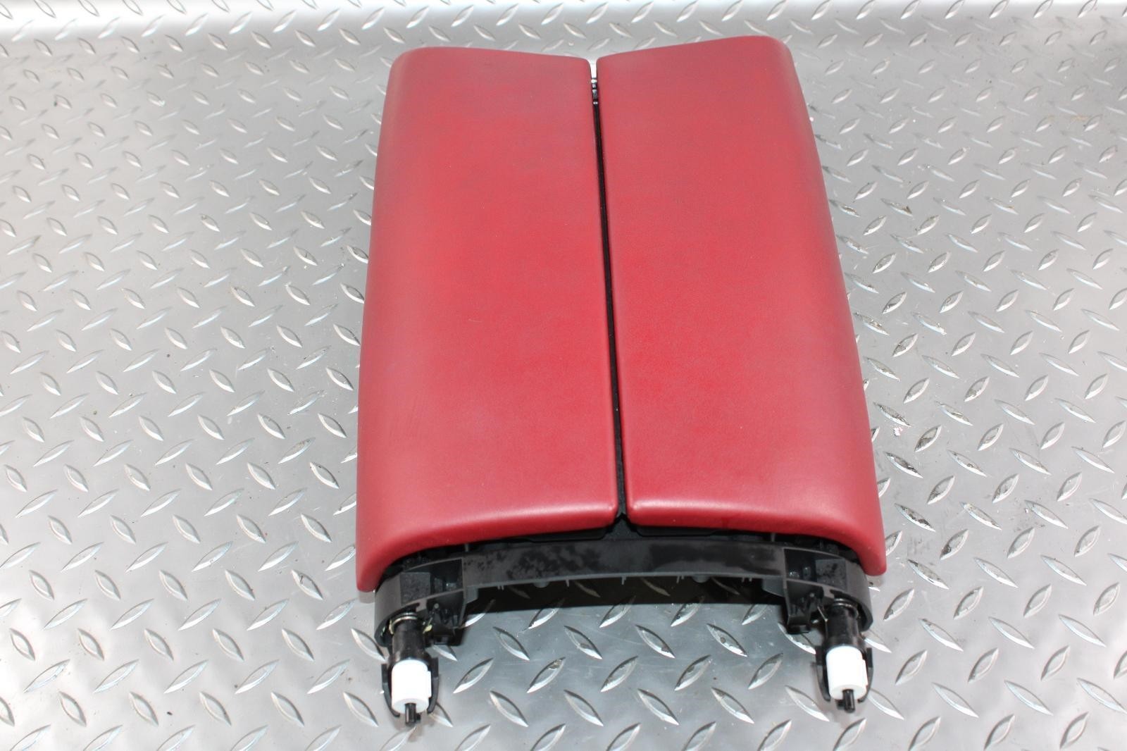 Maserati Levante 2017-2020 Center console lid Black