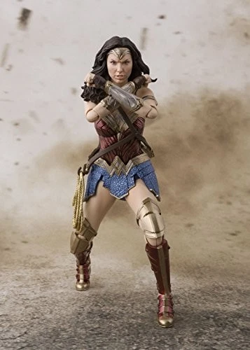 S.H. Figuarts Wonder Woman JUSTICE LEAGUE 150mm ABS & PVC Painted Action Figure - Image 3 of 4