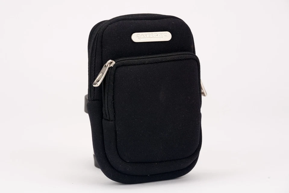 Case Logic Camera Bag Camera Case Universal for Compact Camera - Image 2 of 3