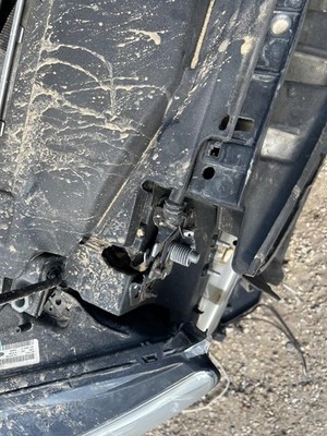 FUSION    2013 Keys/Latches/Locks 104727274