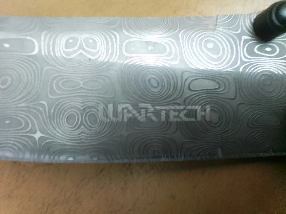 Wartech, Ast. Plegable. Cuchillo con cara de diablo y dragón de colores / mango de diseño de nube Foto 3 de 4