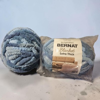 Bernat Big Blanket Yarnspirations Extra Thick Yarn 72 Yds 21.2oz Glacier Lot 2