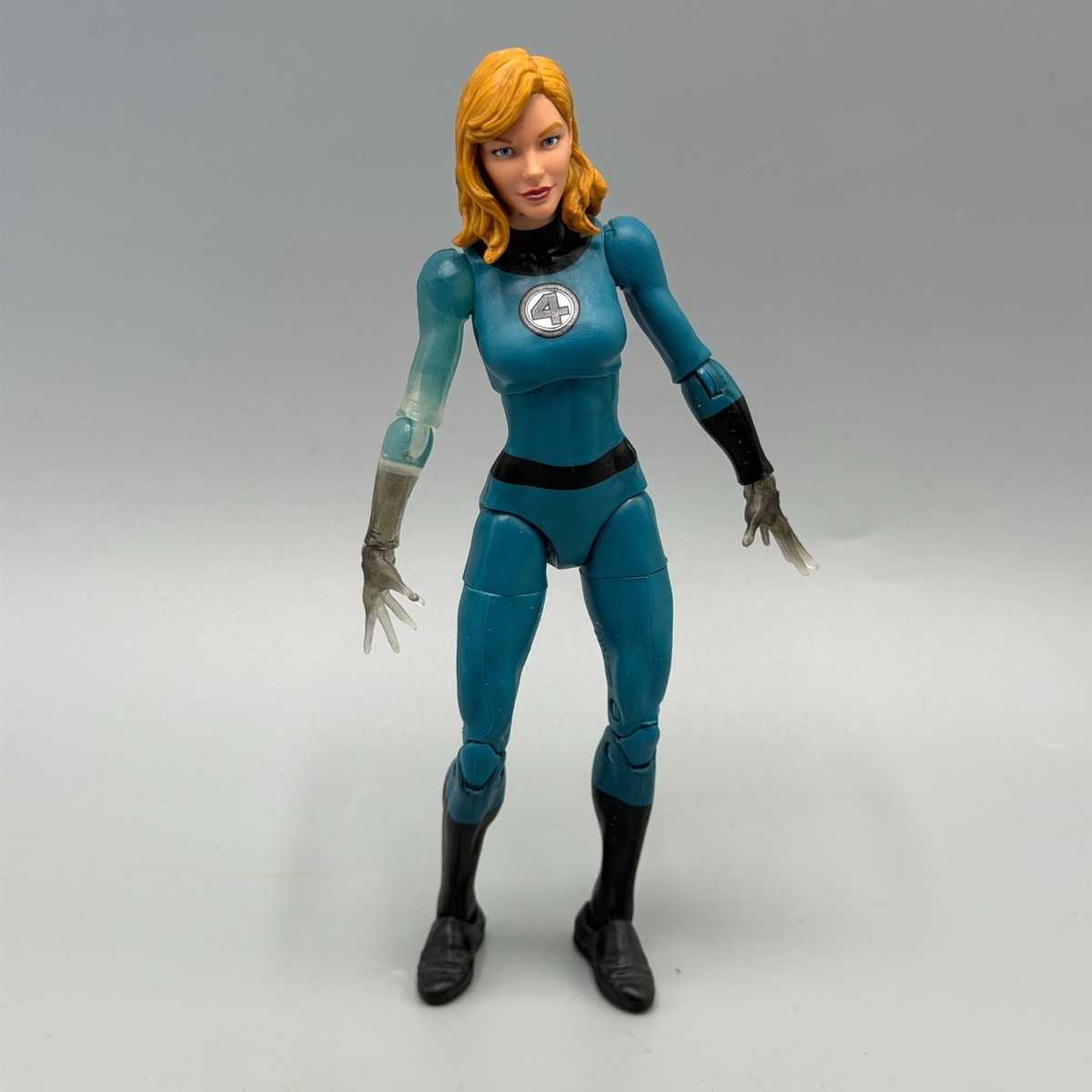 MARVEL LEGENDS FANTASTICI QUATTRO LA DONNA INVISIBILE ACTION