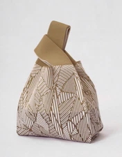 Knit Wristlet Or Handle Pouch Bag Purse Lightweight Foldable Light Coffee-Creme