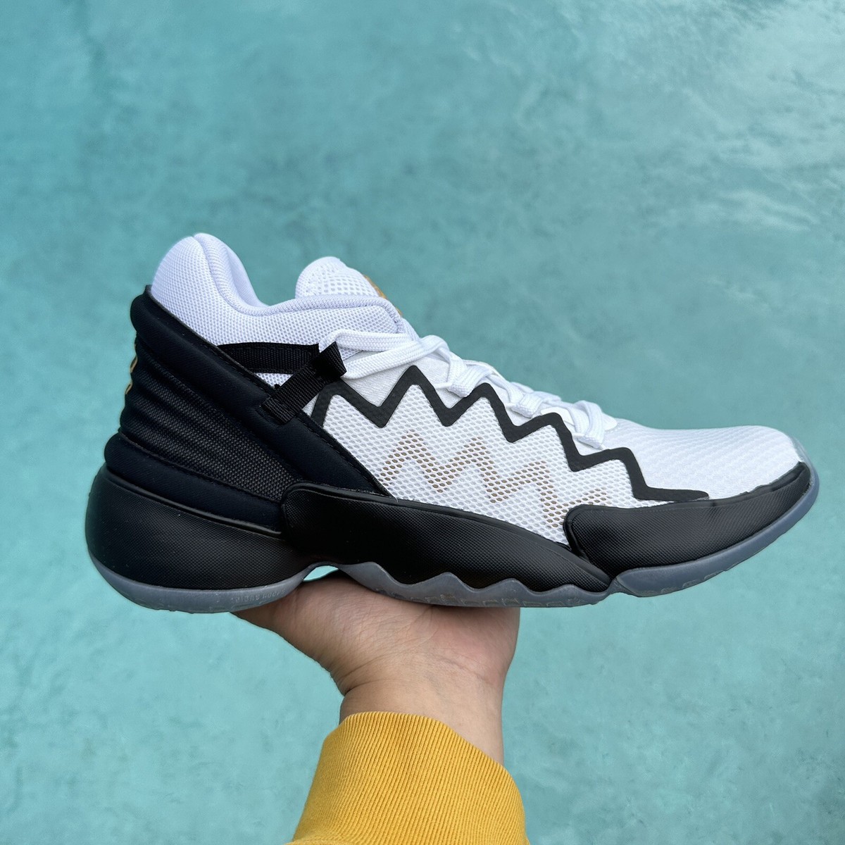 【ayu】 Adizero Aruku 'Pure Ruby' – SVRN