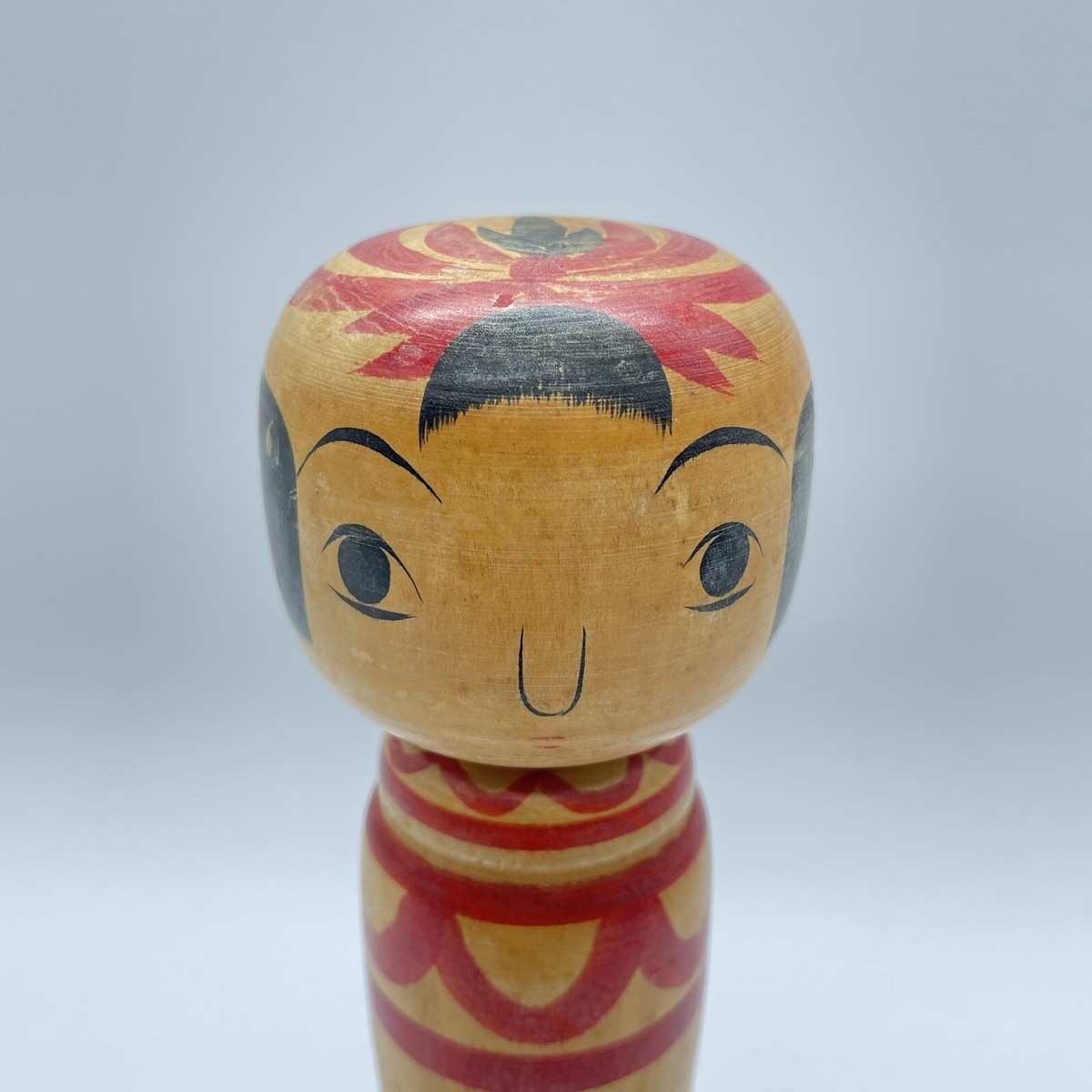 Rare Unique kokeshi wooden doll by Shinya Abe (1937–) Dokuritsu