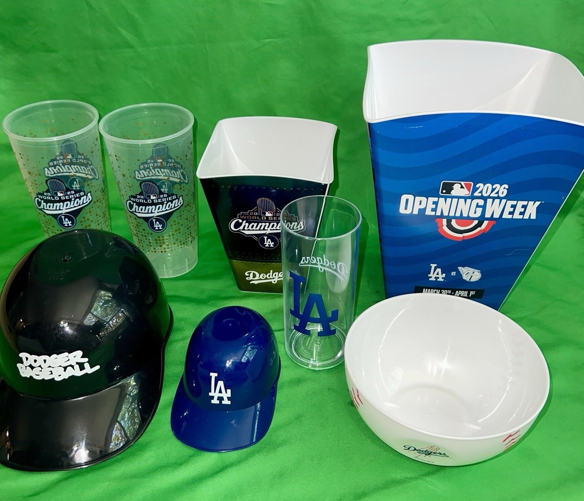 Dodgers スーベニア容器セット 8 Souvenir Dodgers LOT 🔥Opening Week Popcorn Buckets, Cups, Bowl