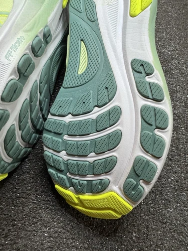 Zapatos para correr Asics Gel Kayano 31 para mujer talla 8 'cool matcha/Light Celadon' - Imagen 13 de 17