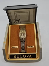 Vintage BULOVA Accutron N8 Elegant Ladies Quartz Watch with Original Box