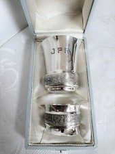 Taufgeschenk versilbert, Becher und Serviettenring