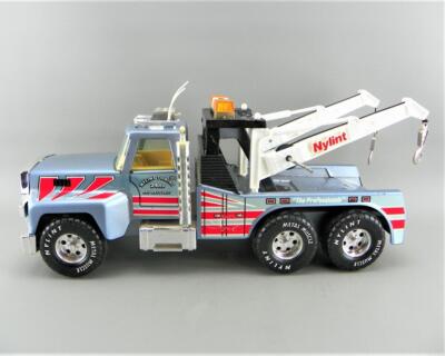 Vintage 1980s NYLINT 17