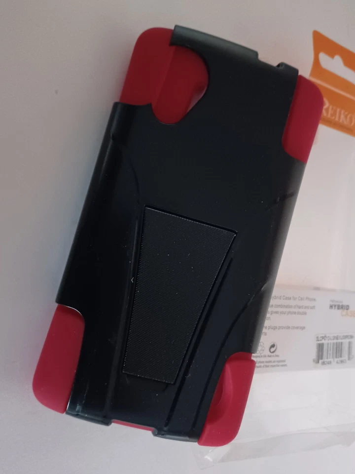 Reiko Silicon Case with Protector Cover with New Type Kickstand for LG Nexus 5, - Image 3 of 4