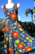 NEW Lularoe Nickei dress L stretch multicolor floral pockets 36-38" bust