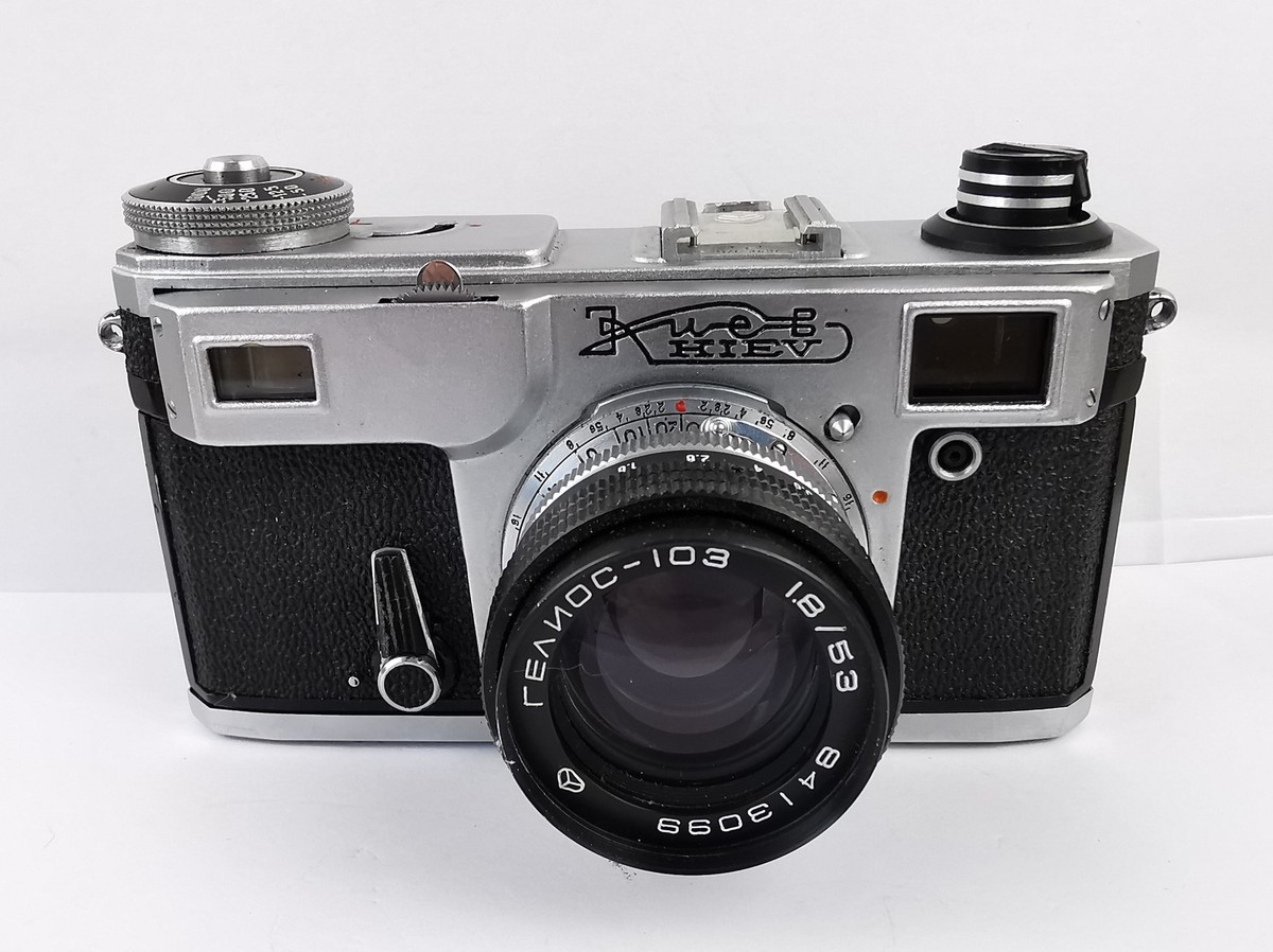 KIEV-4AM Film Camera Rangefinder. Lens Helios-103 1.8/53. Soviet
