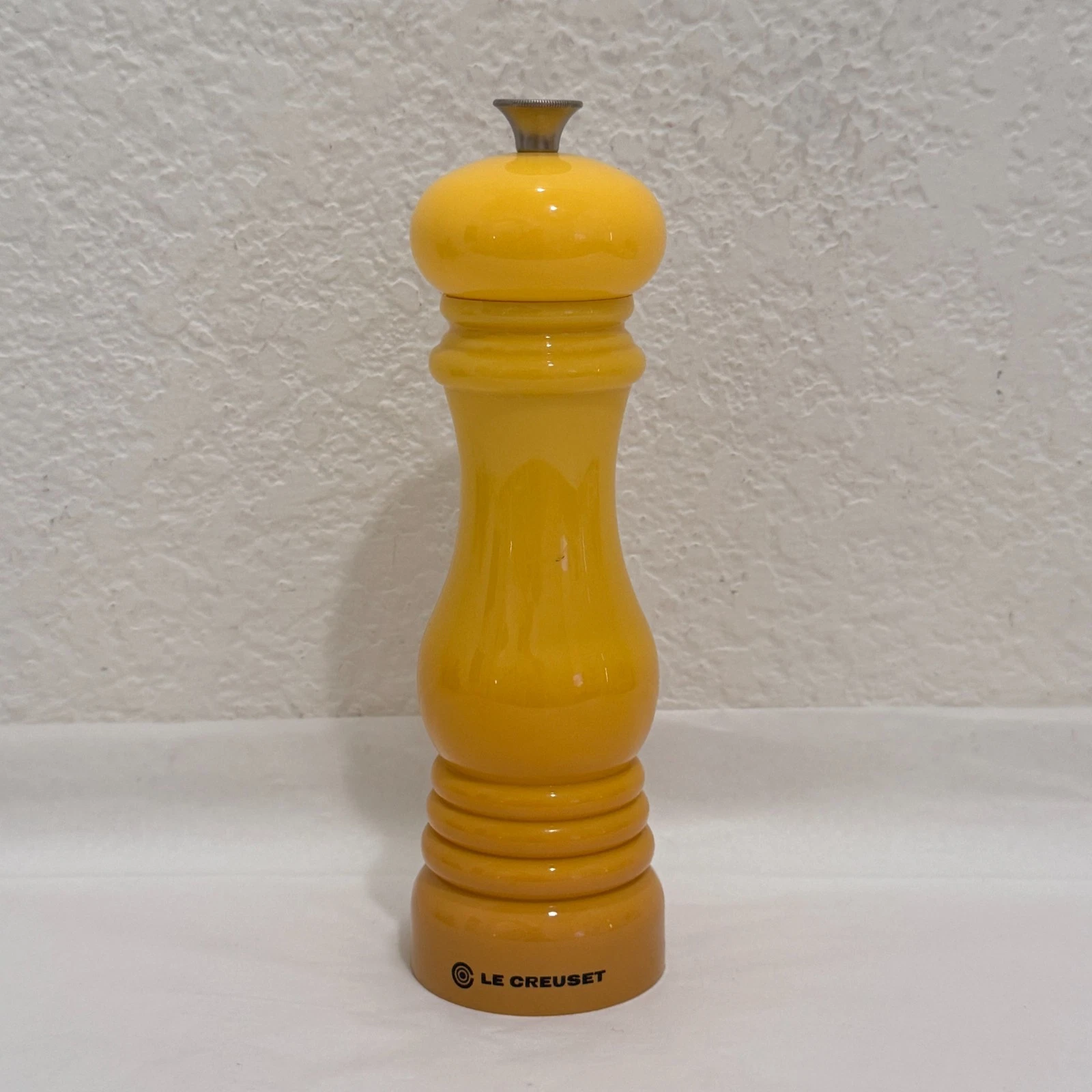 Le Creuset Yellow Pepper Mill Replacement Grinder 8" Single Piece
Opens in a new window or tab