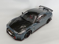 AUTOART NISSAN GT-R R35 1/18 Collectables 17+