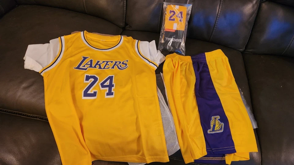 Child’s Basketball Lakers # 24 Bryant Set, Shirt, Shorts And Socks. New, Sz 10 - Image 2 of 4
