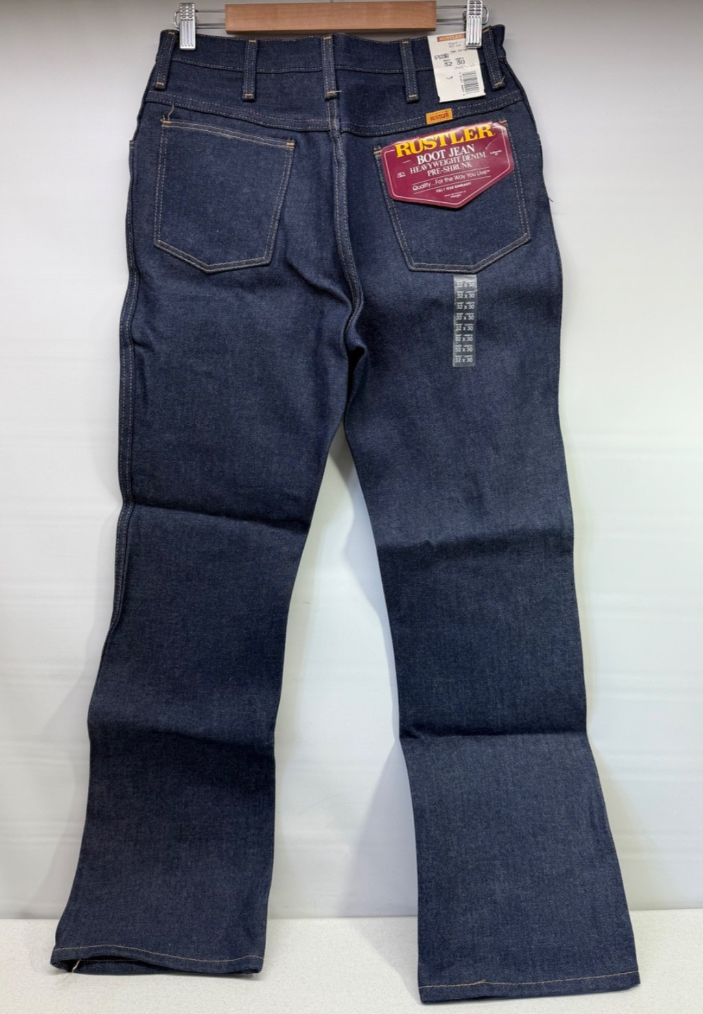 's 32x30 Reg Fit Dark Wash Cotton Denim Jeans Nos