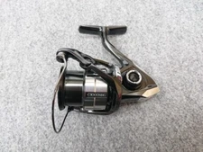 Shimano 23 Vanquish C3000MHG Spinning Reel Used From Japan