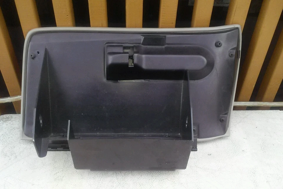 OLDSMOBILE INTRIGUE GLOVE BOX (GRAY) OEM 2002 - Image 2 of 2