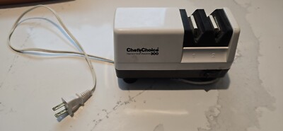 Vintage Chef's Choice 300 Diamond Hone Electric Knife Sharpener Two-Stage White