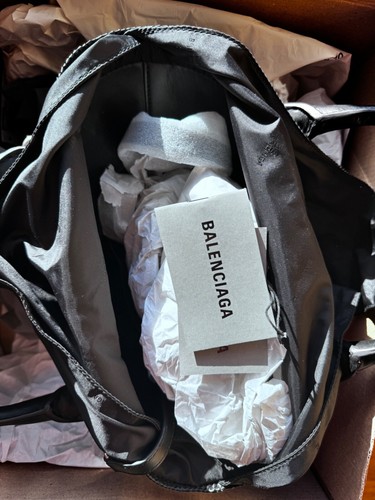 BALENCIAGA Beach Mini Straw Tote Bag - Black - Brand New - Picture 7 of 12