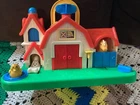 Fisher Price Vintage 1987 Animal Sounds Farm Barnyard Activity Barn
