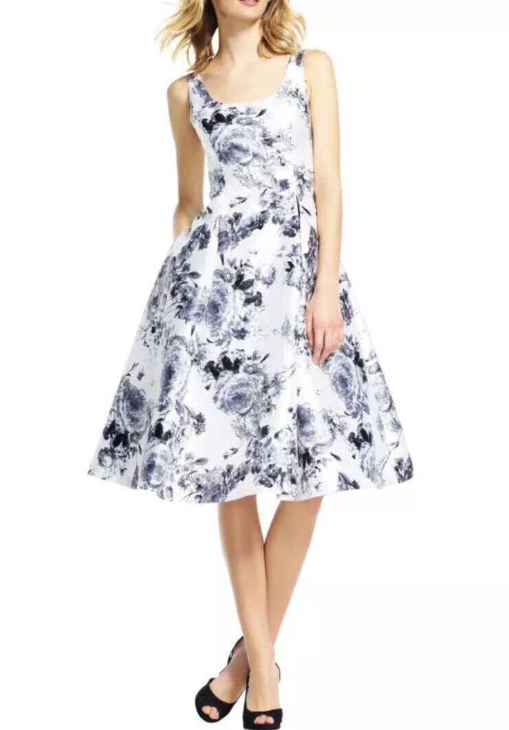 chinese dress ladies Short Sleeve Floral Embroidered Gown With Ribbon Tie Waist In Blush Nu