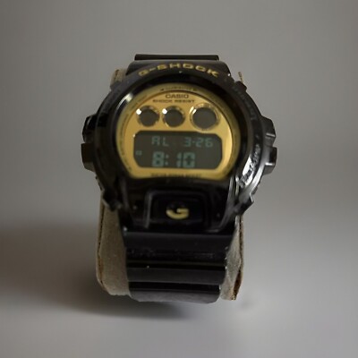 Casio G Shock DW 6900CB Watch 1289 Black Gold Digital Made Casio G Shock DW 6900CB Watch 1289 Black Gold Digital Made