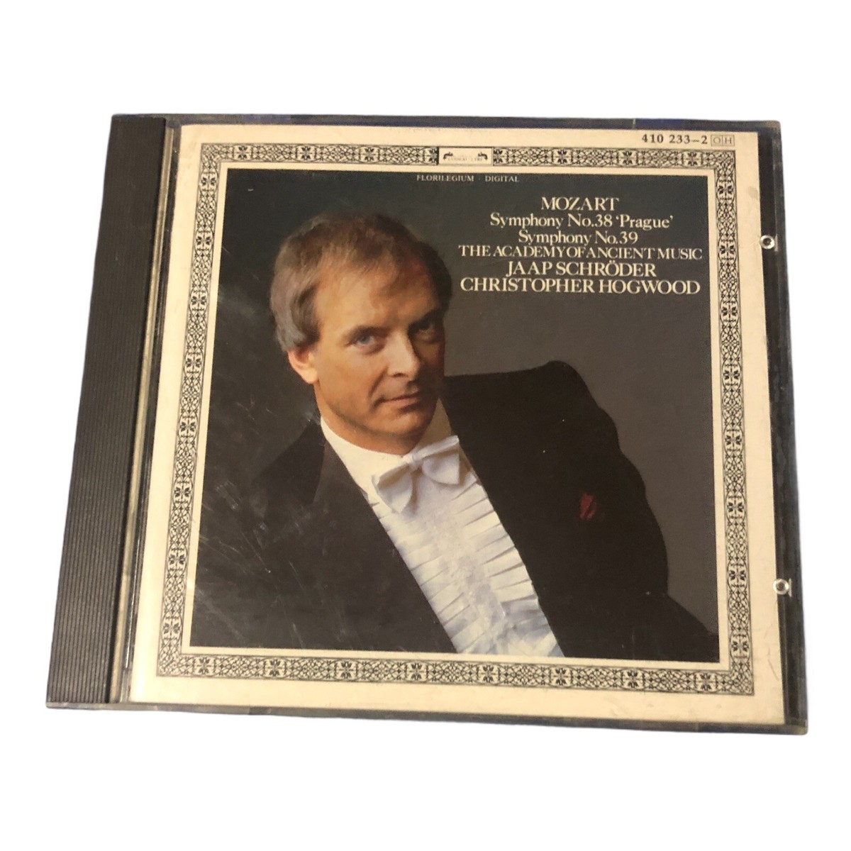 Mozart symphonies 38 & 39 CD. Jaap Cchroeder & Christopher Hogwood