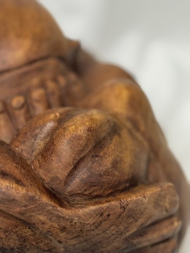 VTG Wood Carved WEEPING BUDDHA YOGI Man Meditative Ball Sculpture 7in X 9in EUC - Picture 12 of 21