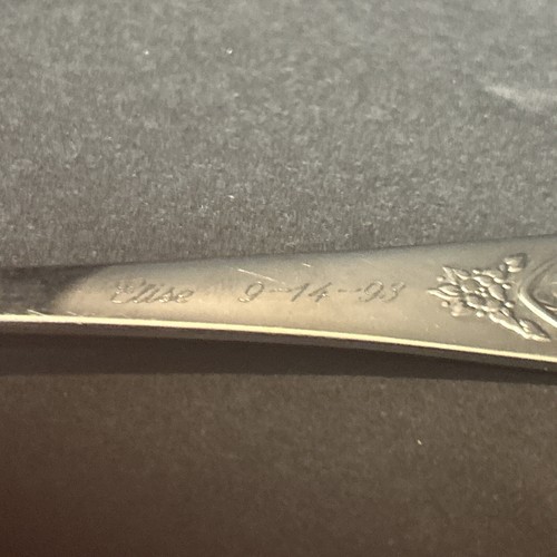 Vintage Gerber Oneida Baby Spoon 5.5” Engraved - “Elise 9/14/93” - 第 2/4 張圖片