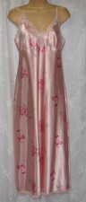 NEW MEDIUM GILLIGAN O'MALLEY PINK FLORAL SLIPPERY SATIN LACE TRM GOWN NIGHTGOWN