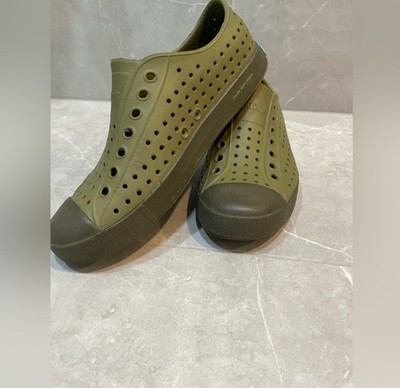 Native Shoes Jefferson Unisex  Slip-On Olive Rubber Casual Shoes Size 6