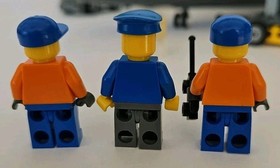 Lego Cargo Plane 7734 City Airport 100% Complete Set 463 Pieces 3 Minifigures