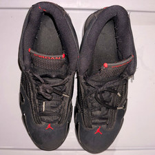 Jordan 14 Ferrari Men  s Mid Top Lace-Up Basketball Sneakers Black Red