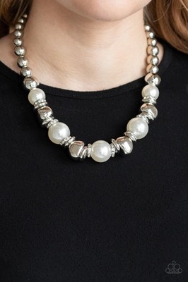 Hollywood Haute Spot White Necklace Paparazzi New