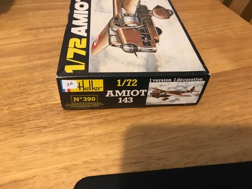 Kits de modelos Heller, MPM y Fujimi aviones y helicópteros  - Imagen 78 de 274