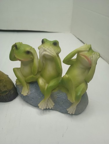 Green Frog Figures Lot of 6 Different Decorative Frog Figures Rain Measure To - Picture 6 of 9
