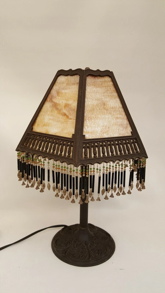 Beaded fringe lamp outlet