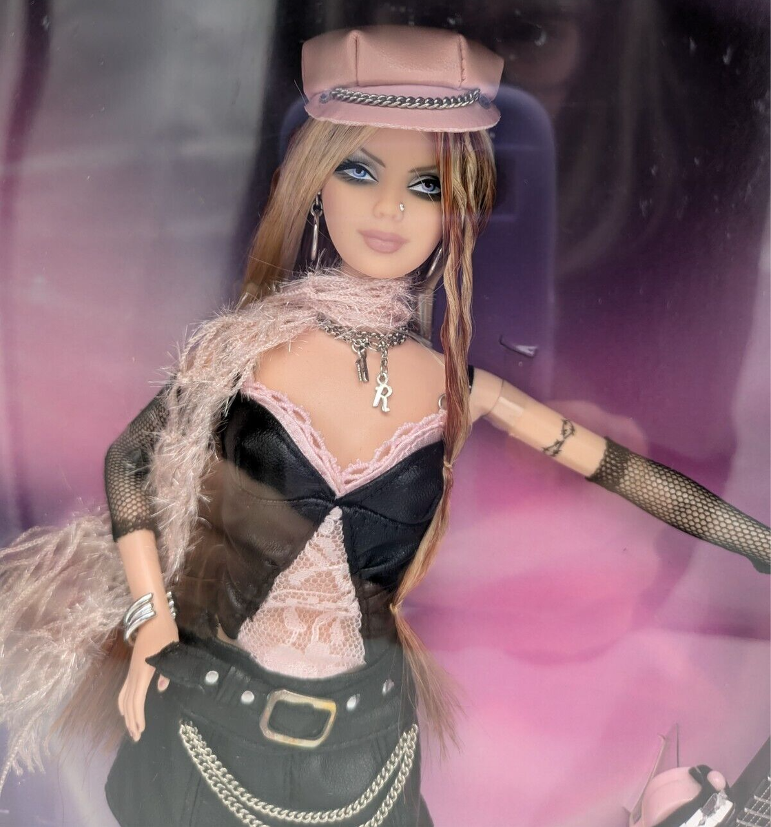 BARBIE COLLECTOR 2004 HARD ROCK CAFE BARBIE DOLL G7915 NIB GUITAR