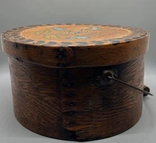 primitive Bent Box wood Painted pantry swing handle  Flower 9.5x5.5”