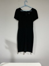 Womans Bananna Republic Small Black Short Sleeve Stretch Sheath Dress
