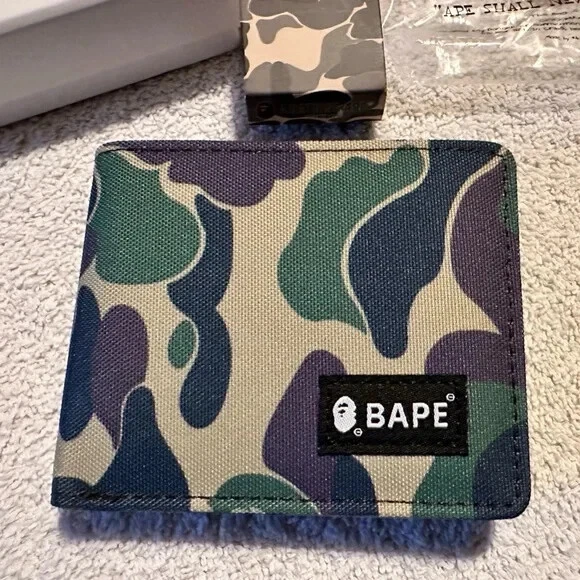 Bape Wallet Mens Army GREEN CAMO Nylon Bi-Fold Bathing Ape Head New - Image 2 of 3