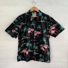 Paradise Found Hawaii - Black Flamingo print short sleeve wood button shirt, L