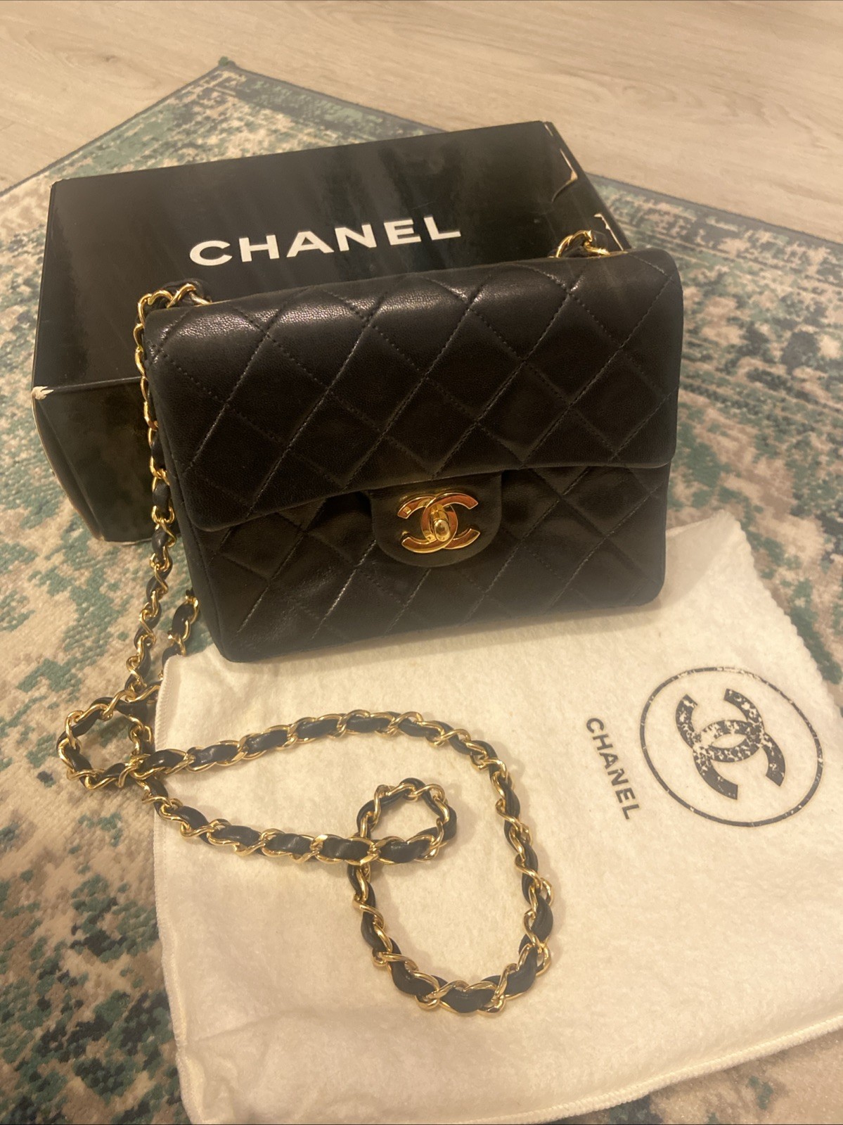 CHANEL Classic Flap Matelasse Shoulder Bag Small Black Leather Vintage Used CC