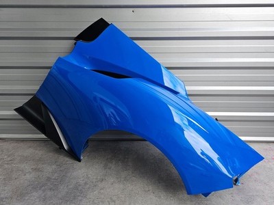 Maserati MC20 2021 Hinten links Zierleiste Radlauf hinten 670156857 QTT1833