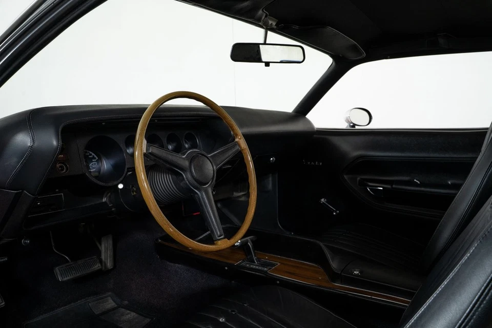 Plymouth Barracuda 1971  Foto 2 de 4