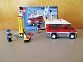 Lego City 3366 Satelite Launch Pad Complete w/Manual